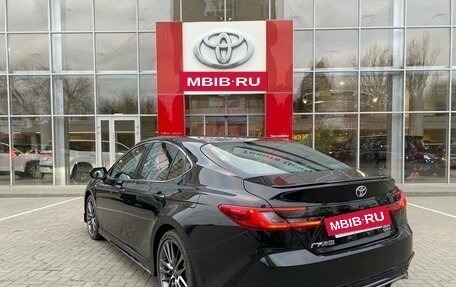 Toyota Camry, 2024 год, 5 300 000 рублей, 7 фотография