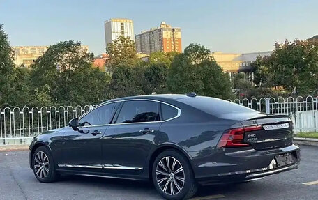 Volvo S90 II рестайлинг, 2021 год, 3 479 000 рублей, 4 фотография