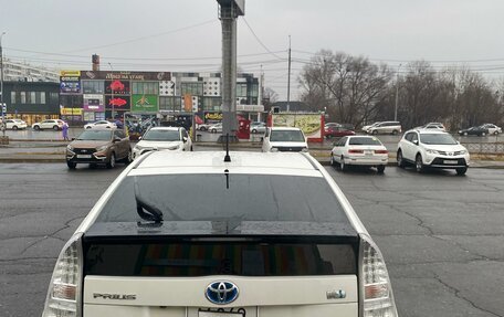 Toyota Prius, 2010 год, 1 000 000 рублей, 5 фотография