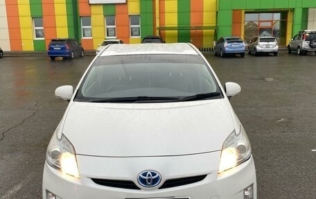 Toyota Prius, 2010 год, 1 000 000 рублей, 2 фотография