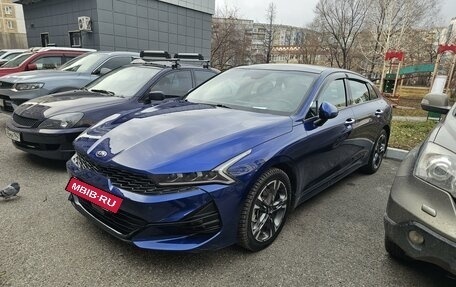 KIA K5, 2021 год, 3 500 000 рублей, 24 фотография