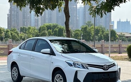 Toyota Vios III, 2021 год, 1 056 000 рублей, 1 фотография