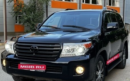 Toyota Land Cruiser 200, 2012 год, 3 940 000 рублей, 5 фотография