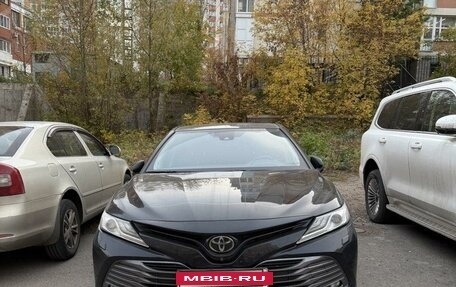 Toyota Camry, 2019 год, 3 300 000 рублей, 8 фотография