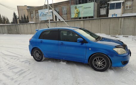 Toyota Corolla, 2004 год, 600 000 рублей, 8 фотография