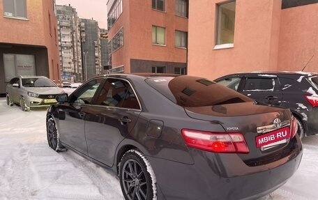 Toyota Camry, 2011 год, 2 450 000 рублей, 4 фотография