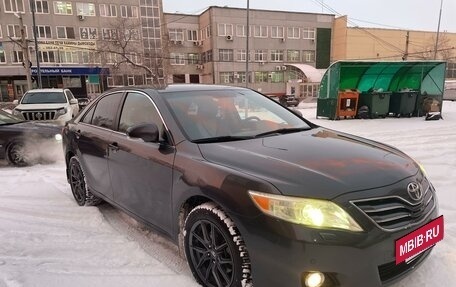 Toyota Camry, 2011 год, 2 450 000 рублей, 2 фотография