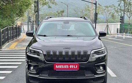 Jeep Cherokee, 2020 год, 2 300 000 рублей, 2 фотография