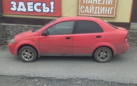 Chevrolet Aveo III, 2004 год, 400 000 рублей, 2 фотография