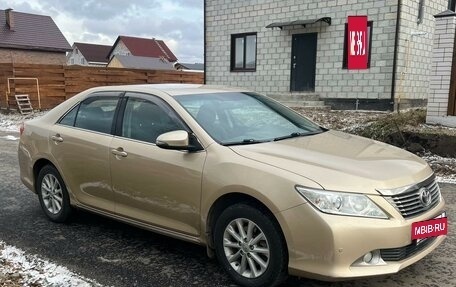 Toyota Camry, 2012 год, 1 800 000 рублей, 3 фотография