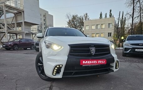 Infiniti QX70, 2013 год, 2 900 000 рублей, 4 фотография