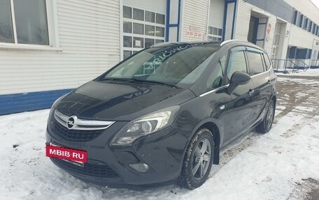 Opel Zafira C рестайлинг, 2013 год, 1 530 000 рублей, 10 фотография