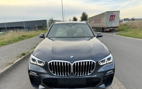 BMW X5, 2021 год, 8 870 000 рублей, 2 фотография