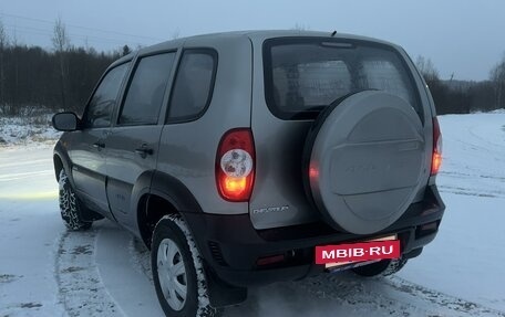 Chevrolet Niva I рестайлинг, 2009 год, 439 999 рублей, 2 фотография