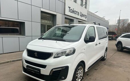 Peugeot Traveller I, 2018 год, 2 250 000 рублей, 1 фотография