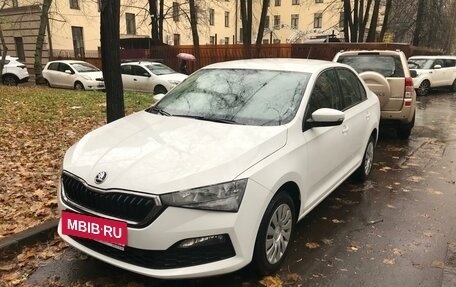 Skoda Rapid II, 2021 год, 1 720 000 рублей, 2 фотография