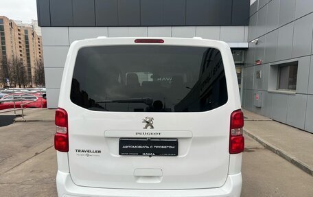 Peugeot Traveller I, 2018 год, 2 250 000 рублей, 5 фотография