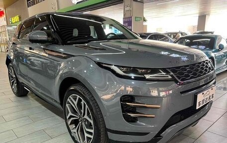 Land Rover Range Rover Evoque II, 2021 год, 3 500 000 рублей, 2 фотография