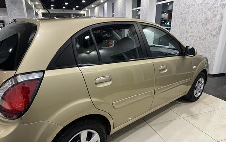 KIA Rio II, 2010 год, 725 000 рублей, 28 фотография