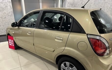 KIA Rio II, 2010 год, 725 000 рублей, 27 фотография