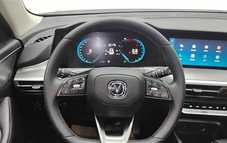 Changan CS35PLUS, 2021 год, 1 640 000 рублей, 9 фотография