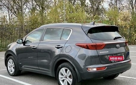 KIA Sportage IV рестайлинг, 2017 год, 1 600 000 рублей, 7 фотография