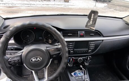 KIA Rio IV, 2017 год, 1 100 000 рублей, 8 фотография