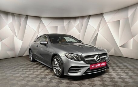 Mercedes-Benz E-Класс, 2019 год, 5 295 700 рублей, 3 фотография