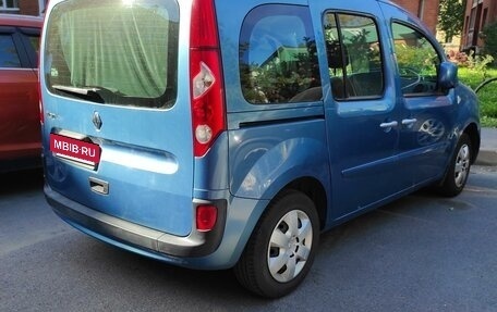 Renault Kangoo II рестайлинг, 2011 год, 1 200 000 рублей, 6 фотография