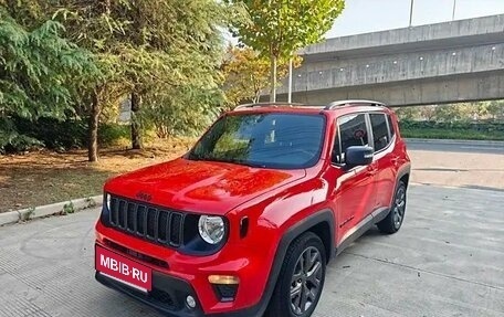 Jeep Renegade I рестайлинг, 2021 год, 1 760 000 рублей, 1 фотография