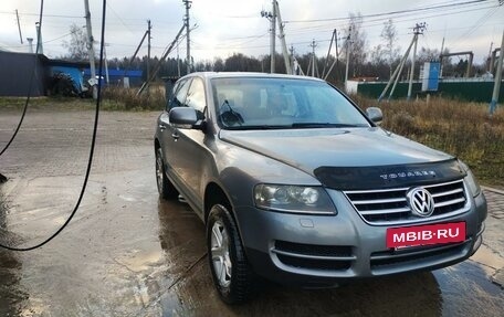 Volkswagen Touareg III, 2006 год, 1 049 000 рублей, 2 фотография