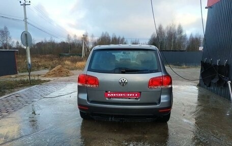 Volkswagen Touareg III, 2006 год, 1 049 000 рублей, 6 фотография