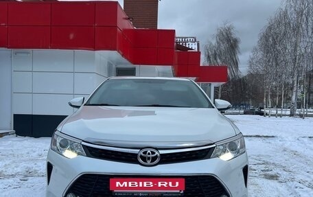 Toyota Camry, 2016 год, 2 255 000 рублей, 4 фотография