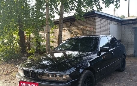 BMW 5 серия, 2002 год, 800 000 рублей, 3 фотография