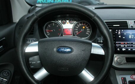 Ford Kuga III, 2011 год, 1 057 000 рублей, 11 фотография