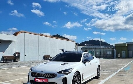 KIA Stinger I, 2021 год, 3 300 000 рублей, 1 фотография