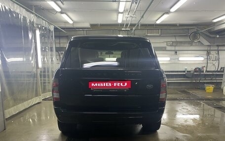 Land Rover Range Rover IV рестайлинг, 2015 год, 3 900 000 рублей, 11 фотография