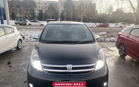 Toyota ISis I, 2009 год, 1 350 000 рублей, 2 фотография