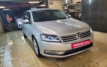 Volkswagen Passat B7, 2011 год, 950 000 рублей, 2 фотография