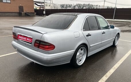 Mercedes-Benz E-Класс, 1996 год, 400 000 рублей, 8 фотография