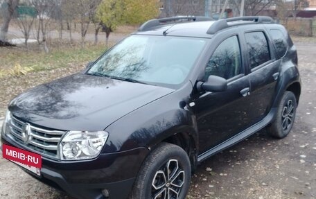 Renault Duster I рестайлинг, 2014 год, 850 000 рублей, 2 фотография