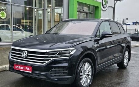 Volkswagen Touareg III, 2019 год, 3 990 000 рублей, 5 фотография