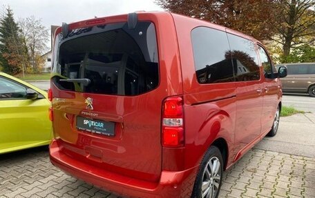 Peugeot Traveller I, 2020 год, 5 600 000 рублей, 4 фотография