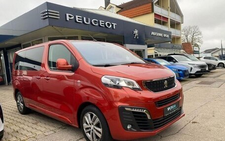 Peugeot Traveller I, 2020 год, 5 600 000 рублей, 3 фотография