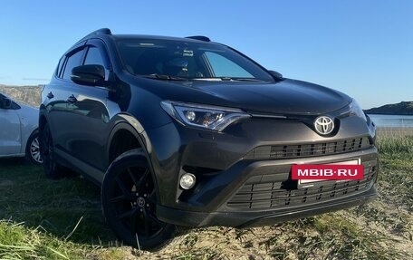 Toyota RAV4, 2018 год, 3 590 000 рублей, 2 фотография