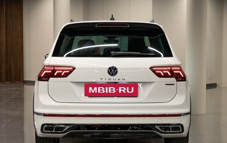 Volkswagen Tiguan II, 2021 год, 4 150 000 рублей, 6 фотография