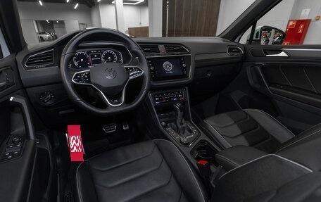 Volkswagen Tiguan II, 2021 год, 4 150 000 рублей, 10 фотография