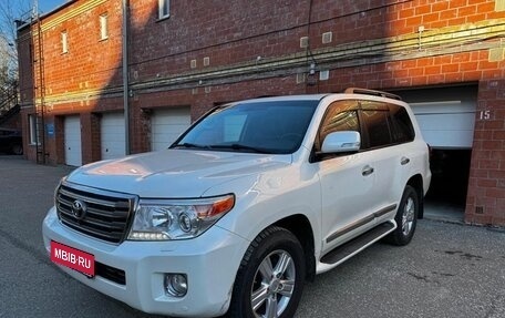 Toyota Land Cruiser 200, 2015 год, 4 897 000 рублей, 1 фотография