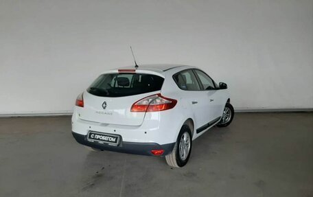 Renault Megane III, 2013 год, 930 000 рублей, 6 фотография