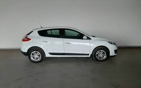 Renault Megane III, 2013 год, 930 000 рублей, 7 фотография